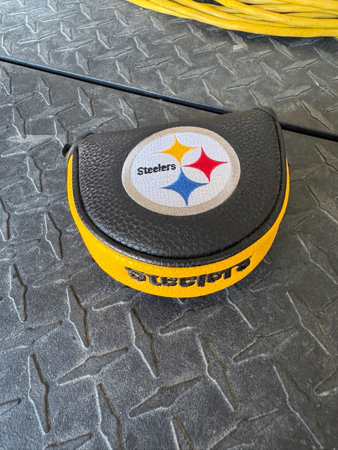Pittsburgh Steelers Putter Head Cover – Black & Yellow Embroidered